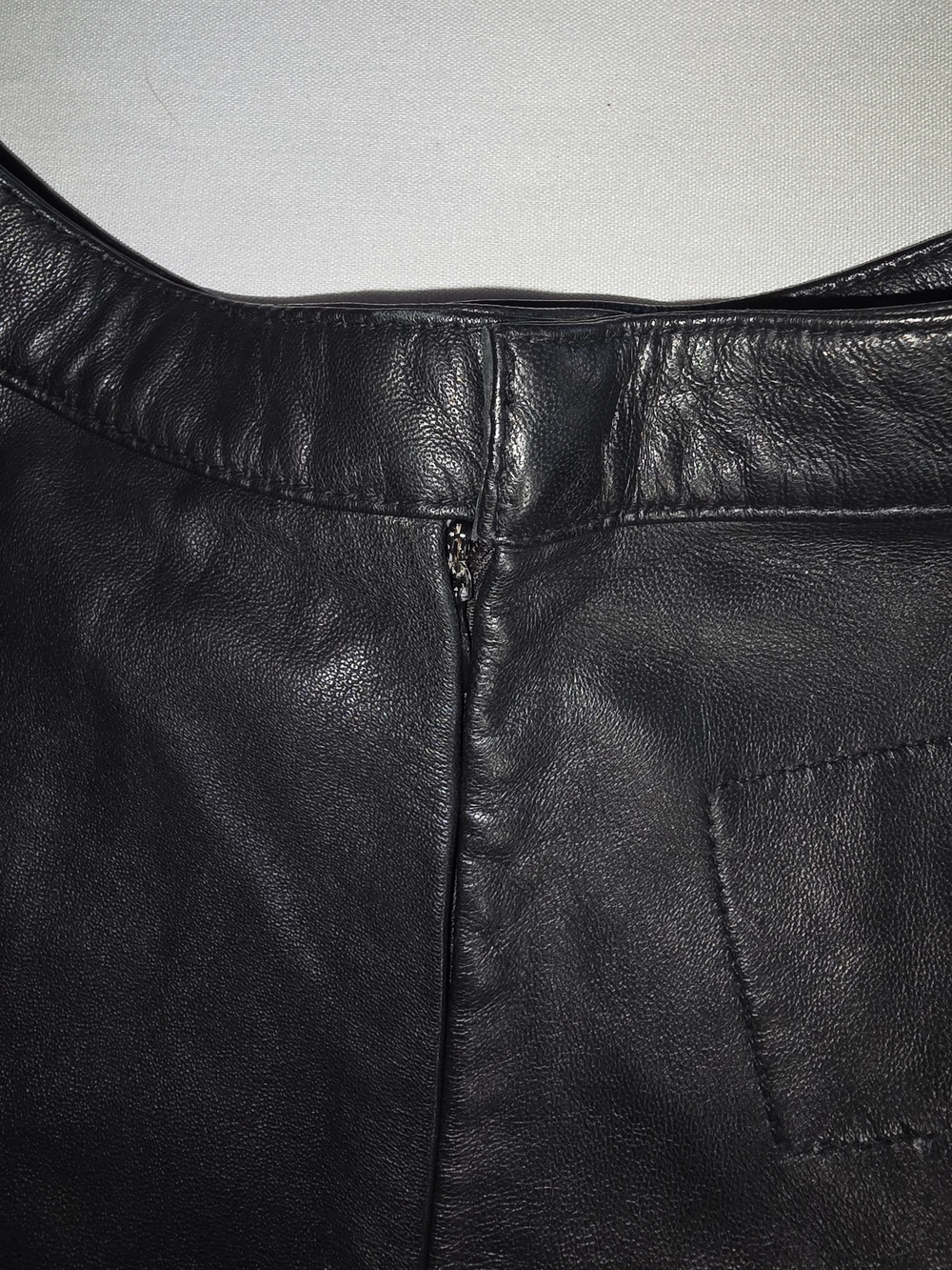 Understated Leather Roxanne Mini Skirt - Picture 8 of 9